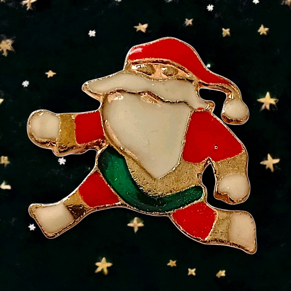 Vintage Enamel Santa Claus Pin Gold Tone Christmas Holiday Brooch Festive Retro